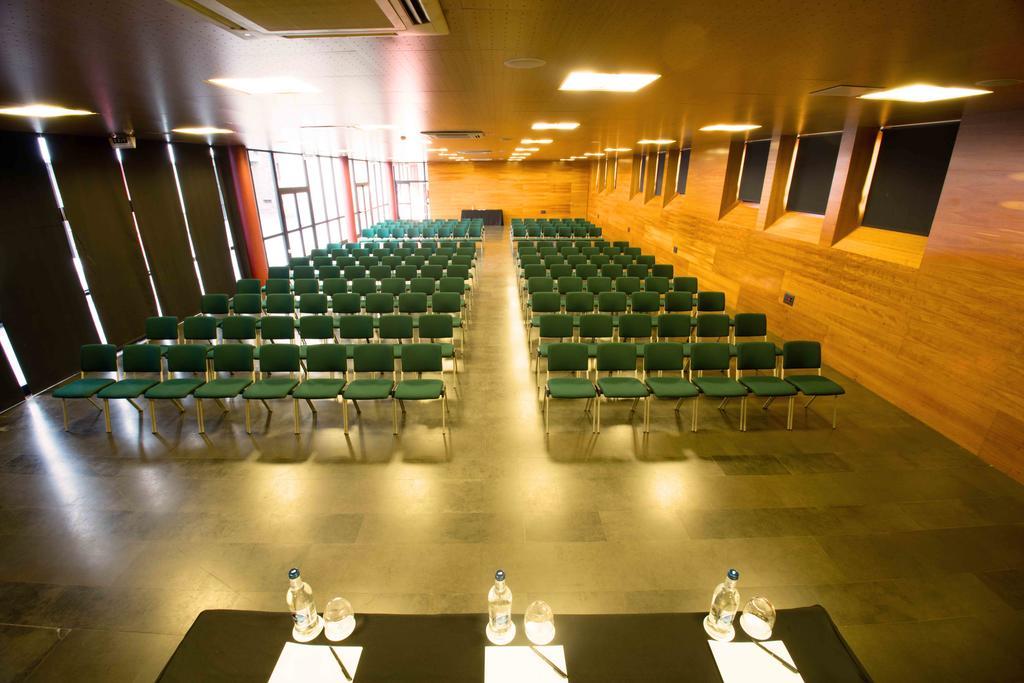 Hotel Escuela Santa Cruz ภายนอก รูปภาพ